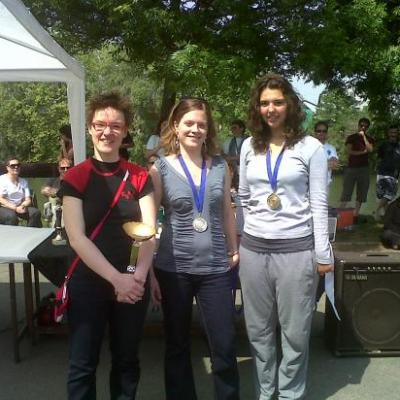 podium Dames