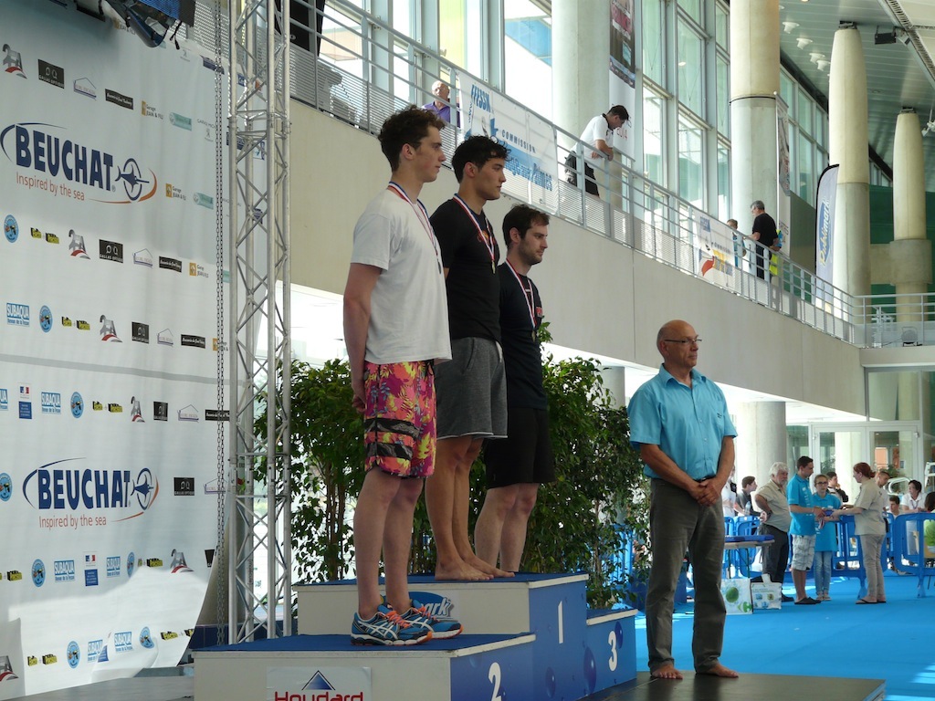 podium 100 bipalmes